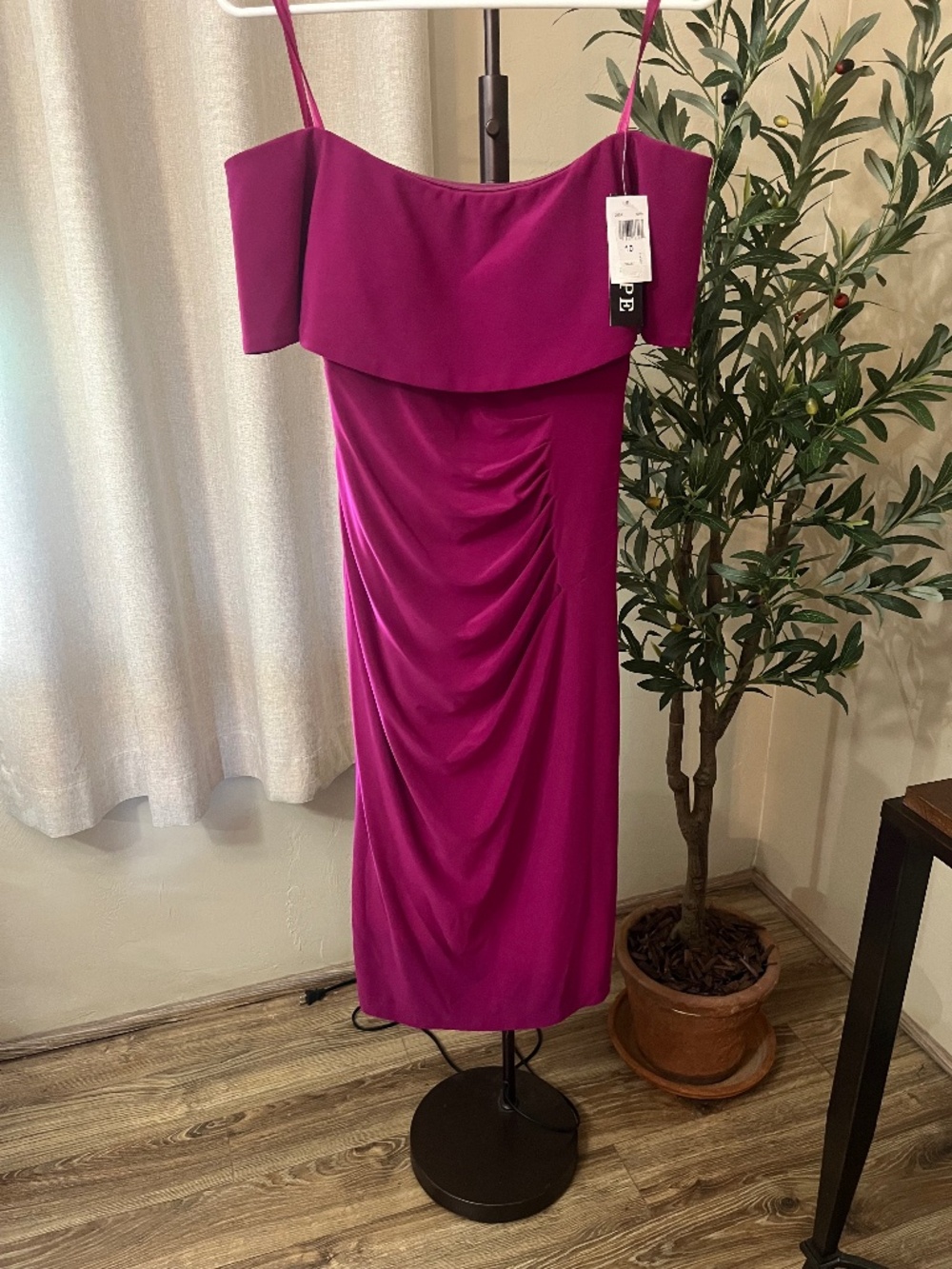 XSCAPE Off Shoulder Dress NWT Size 10